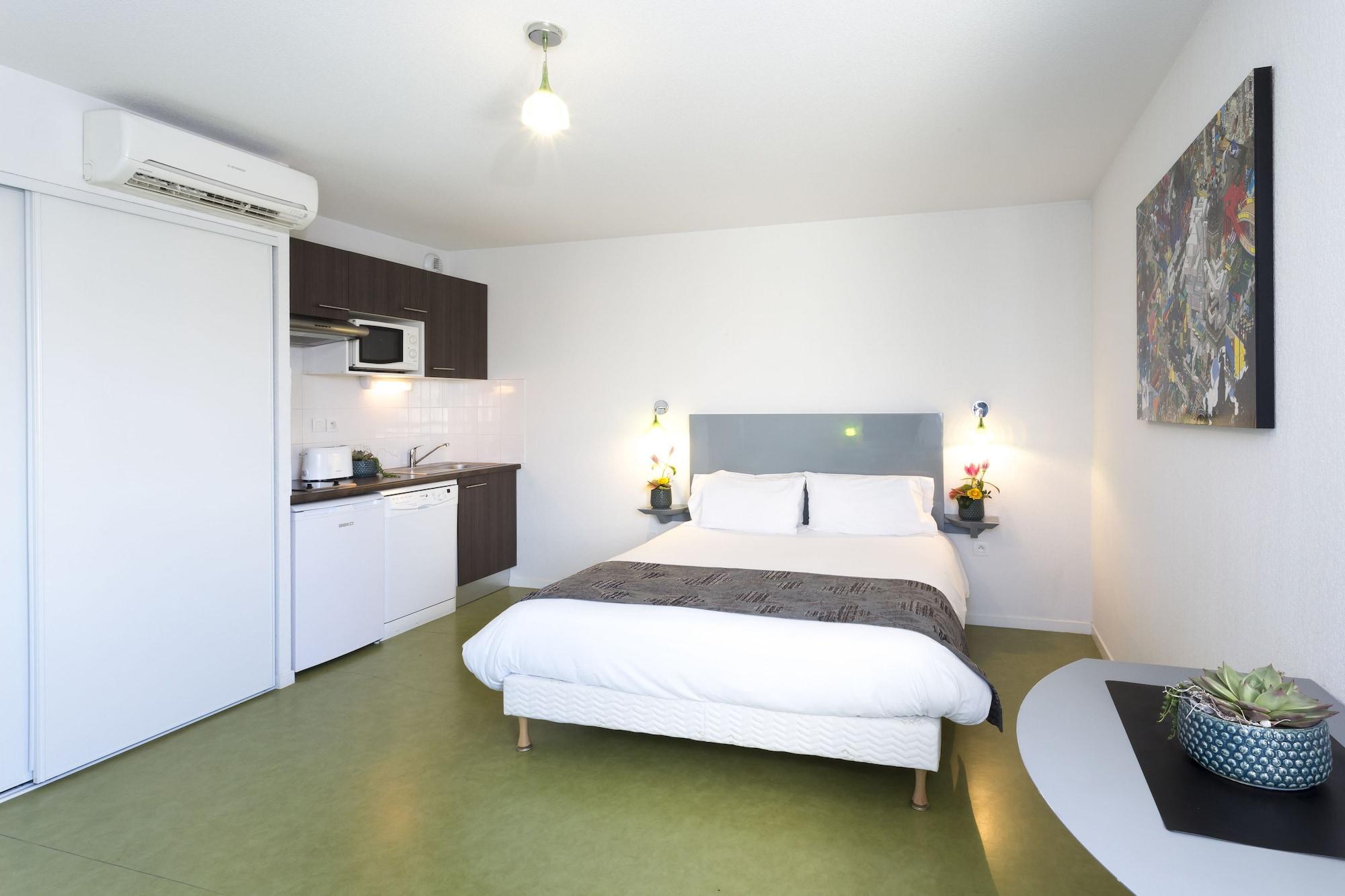 Nemea Appart'Hotel Toulouse Constellation Blagnac Exterior photo